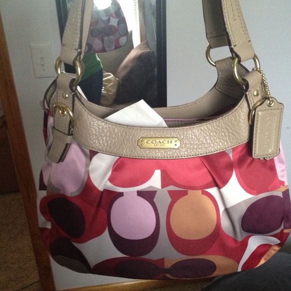 🌸Sold🌸 Authentic Brand New Coach Hobo handbag