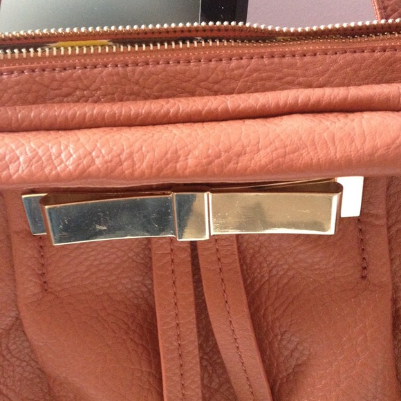 JustFab handbag - Picture 3 of 4