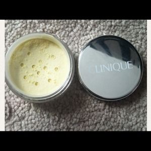 Redness solution mineral powder