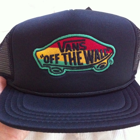 SOLD @kellynelly13...VANS Trucker Hat