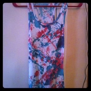 ✨REDUCED✨Rue 21 paint splatter tank.