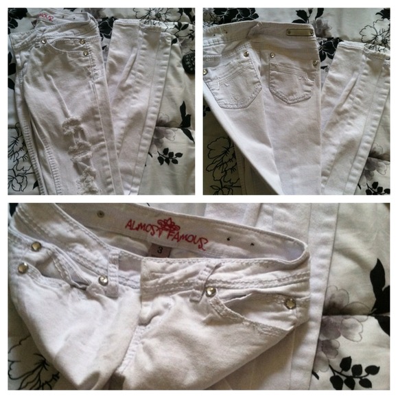 White denim jeans size 3 regular length