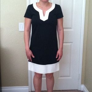 Super chic black and white dress.