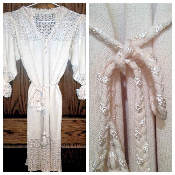 Reduced Moms Vintage Ivory Crochet Dress