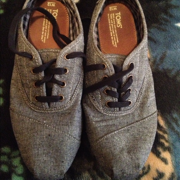 TOMS Shoes - Grey with gold reflexes TOMs