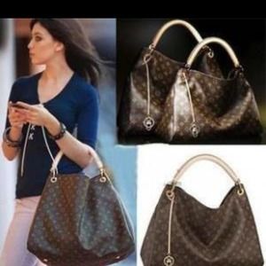 ✋Ladra02Cutie✋ Brown Purse