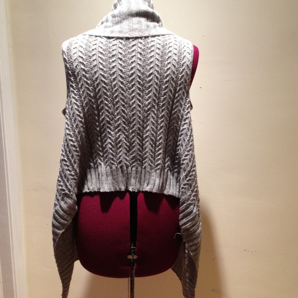 Sweater open-vest - Picture 3 of 4