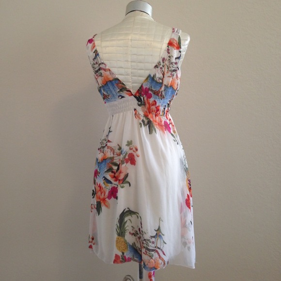 🌺🌷🌸 Floral chiffon dress - Picture 2 of 4