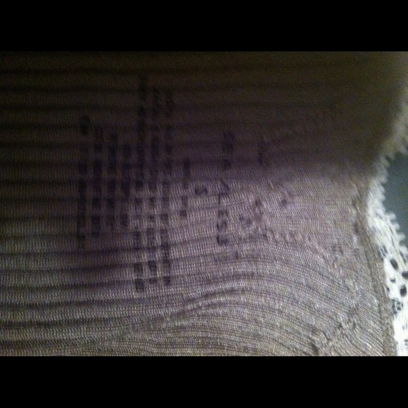 Tank top🍥🍥 - Picture 3 of 3