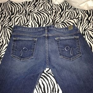 ✋asteelersgal✋ Guess jeans with slight flare