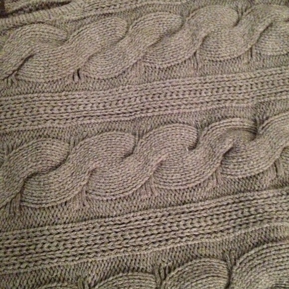 Express sweater - Picture 3 of 3