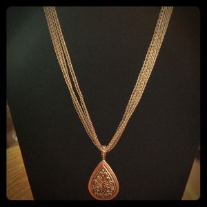 Lia Sophia necklace