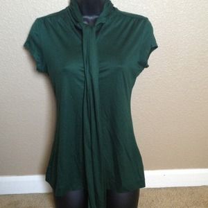 Banana republic sleeveless top