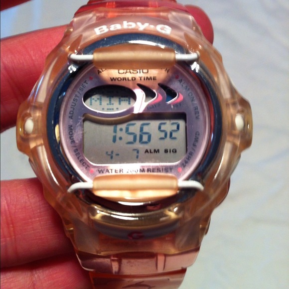 **Traded**Baby G/ G shock pink watch