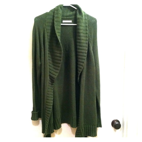 REDUCED!!Long belted sweater, dark green