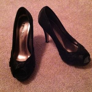 Black, Wild Diva heels. Peep toe