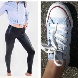 Leggings & converse