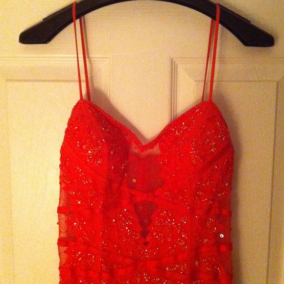 Coral, Sparkly Gown ๐๐ - Picture 2 of 4