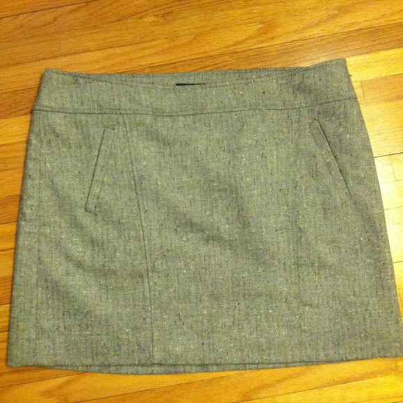*Reduced* Wool skirt from the limited