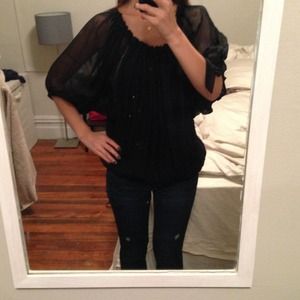 Zara black flutter top