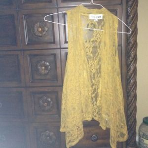Yellow lace vest NWOT