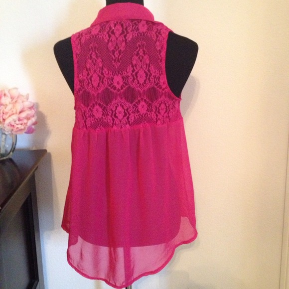 ❌TRADE❌❤Pink Hi-low chiffon/ lace top❤ - Picture 2 of 4