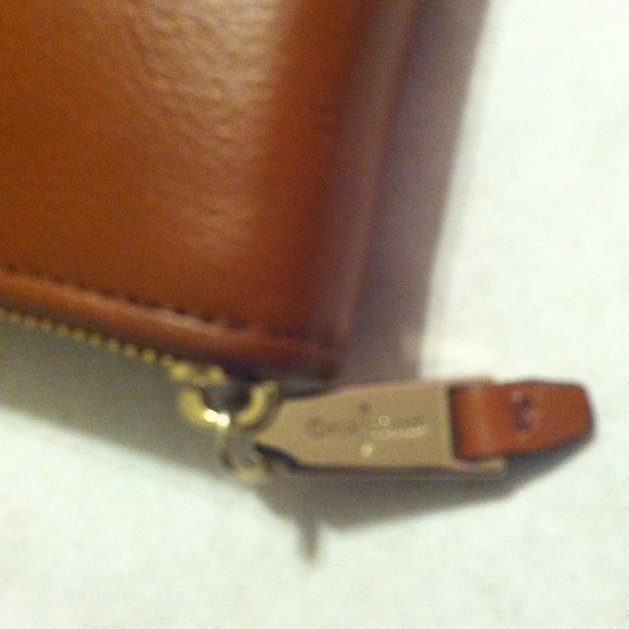 Men Brand New Cole Haan Leather Wallet!!!