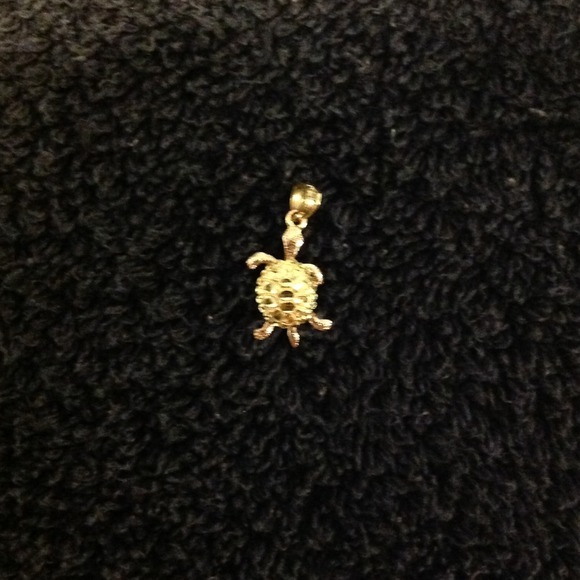 Gold turtle pendant