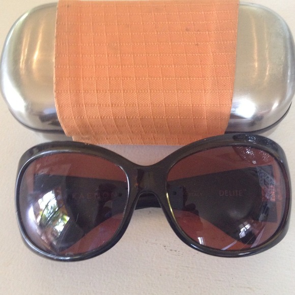 💟Sold 💟Kaenon sunglasses