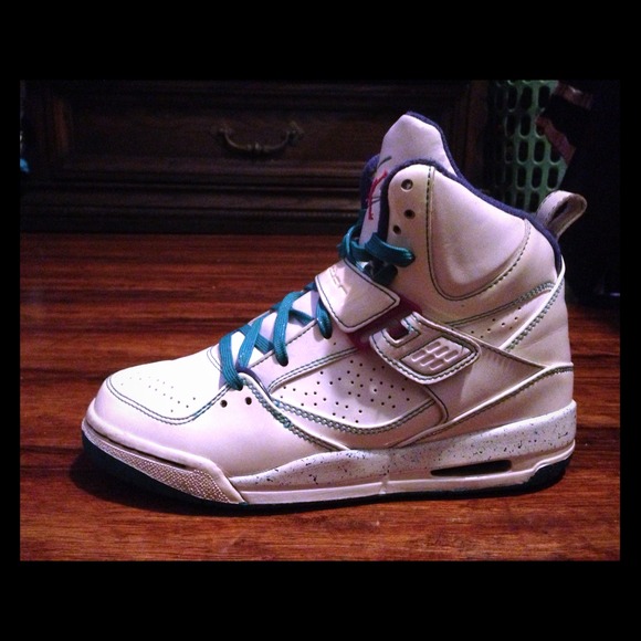 JORDAN FLIGHT 45 WHITE/VVD PINK-TRB
