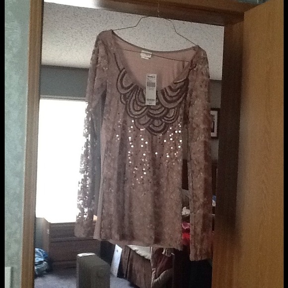 daytime from the buckle Tops - TRADED!!!