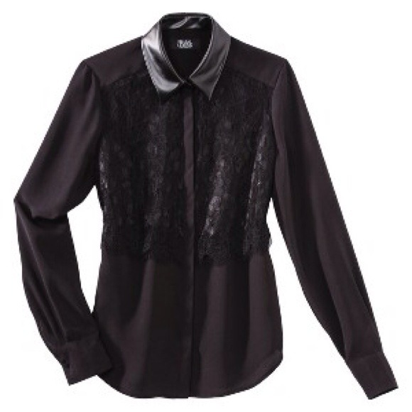 ❌SOLD❌ Black Lace Overlay Chiffon Blouse - Picture 3 of 4