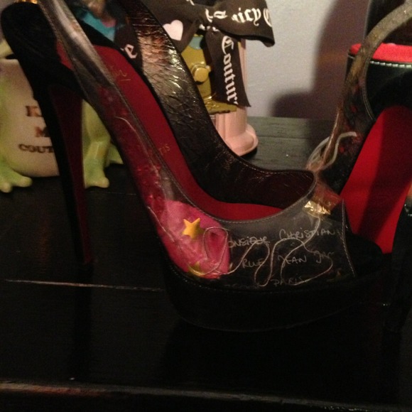 100% Authentic Christian Loubs - Picture 2 of 4
