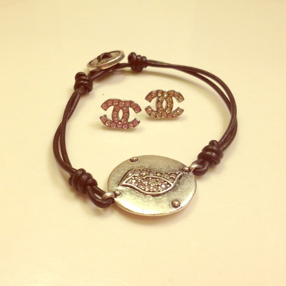 Reserved!! Leather Fossil bracelet only.