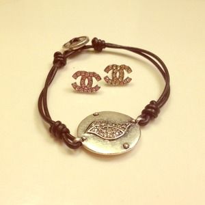 Reserved!! Leather Fossil bracelet only.