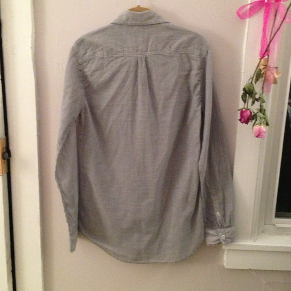 Light button American Eagle top - Picture 3 of 3