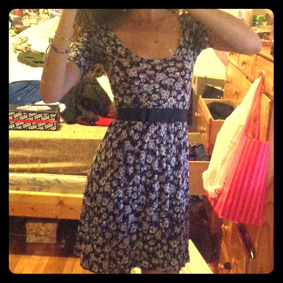 forever 21 grey and black floral dress