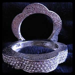 BLING ME OUT Bracelet