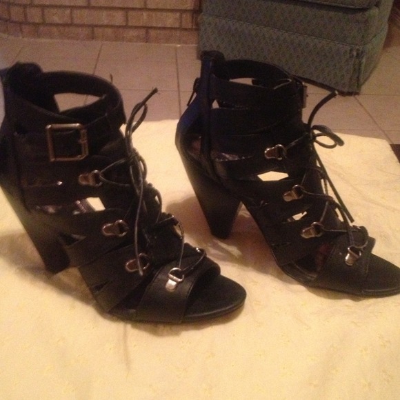 Black sandals