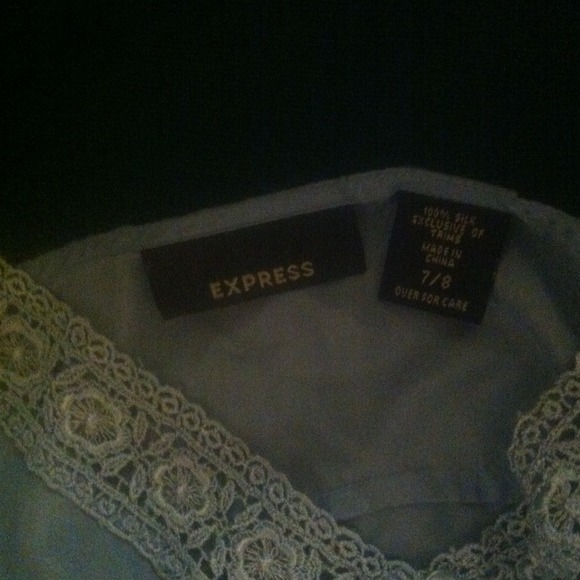 Silk baby blue express top - Picture 3 of 3