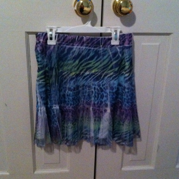 Awesome skirt... Kids(girls) - Picture 3 of 3