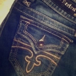 Rock Revivial Jeans. SOLD