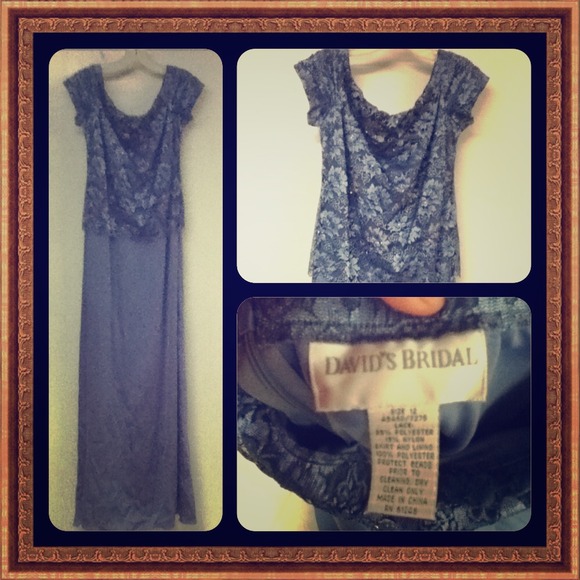 Formal dress - Picture 1 of 1