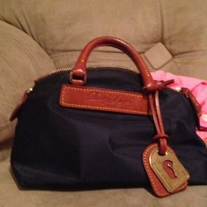 Dooney & Bourke side saddle pruse