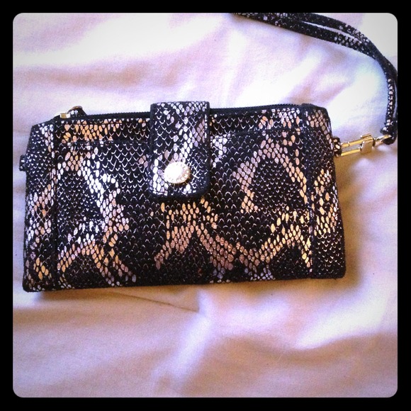 Steve Madden wallet/clutch!