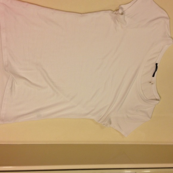 Tahari Small White T-shirt
