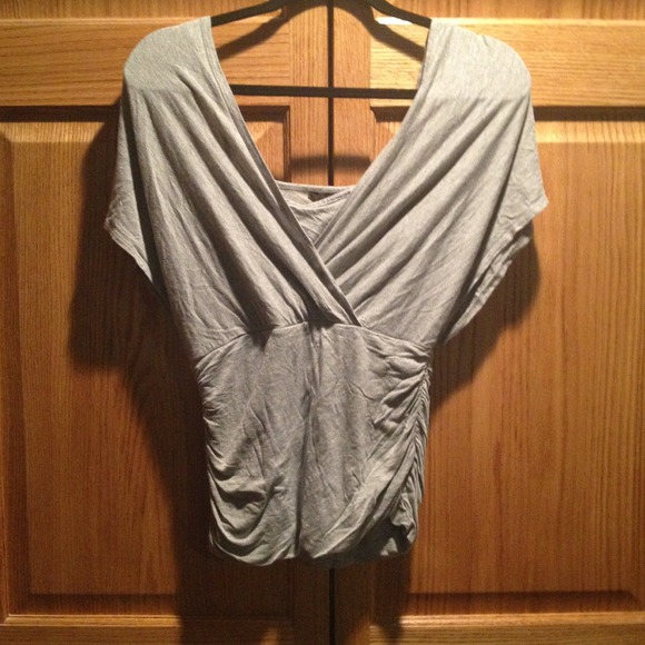 Traded - H&M Grey Ruched Top