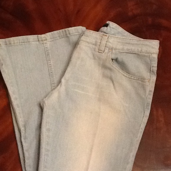 SISLEY light colored jeans size 42 (6)
