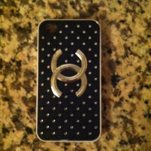 iPhone 4 Chanel case