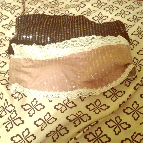 SOLD**2 CHARLOTTE RUSSE STRAPLESS UNDERSHIRT BRAS